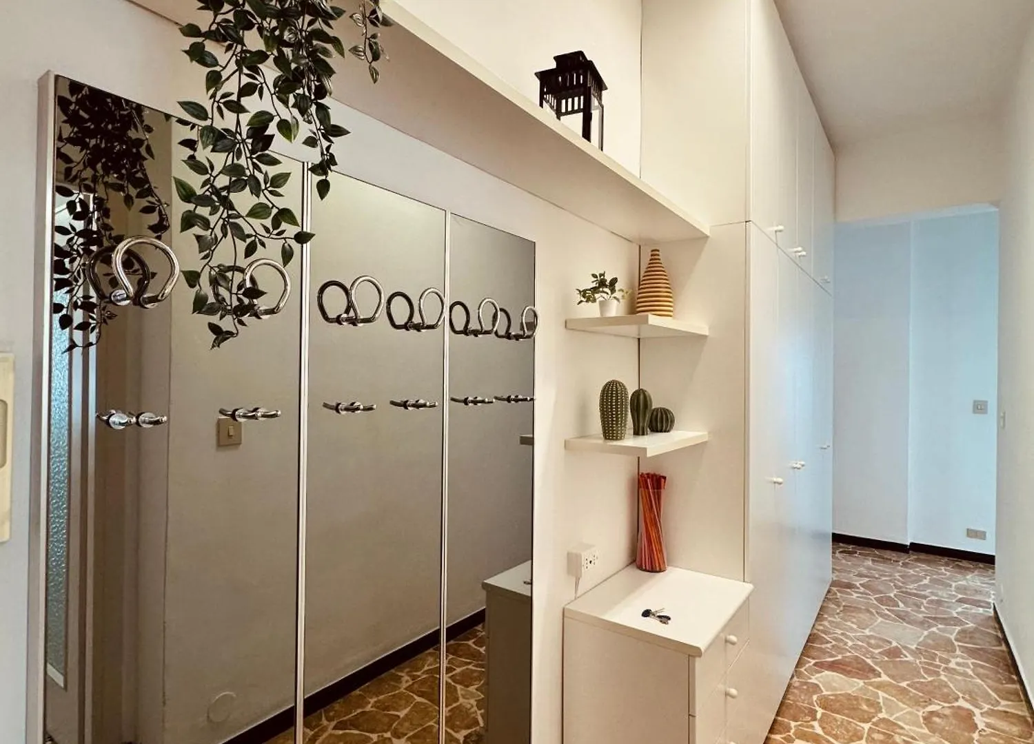 شقة Casa Vacanze La Nina فاراتسي إيطاليا